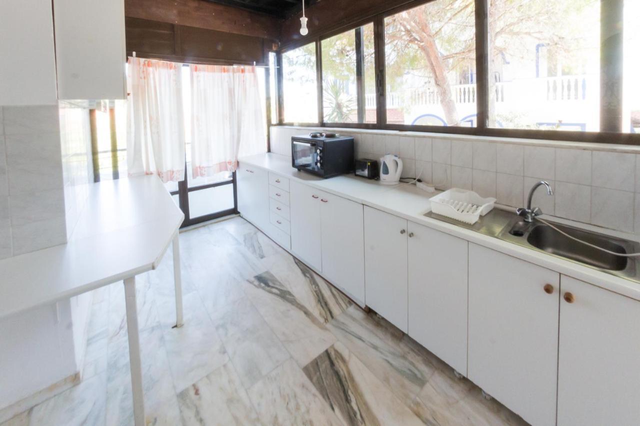 Velendzas Holidays Alykanas  Exterior photo