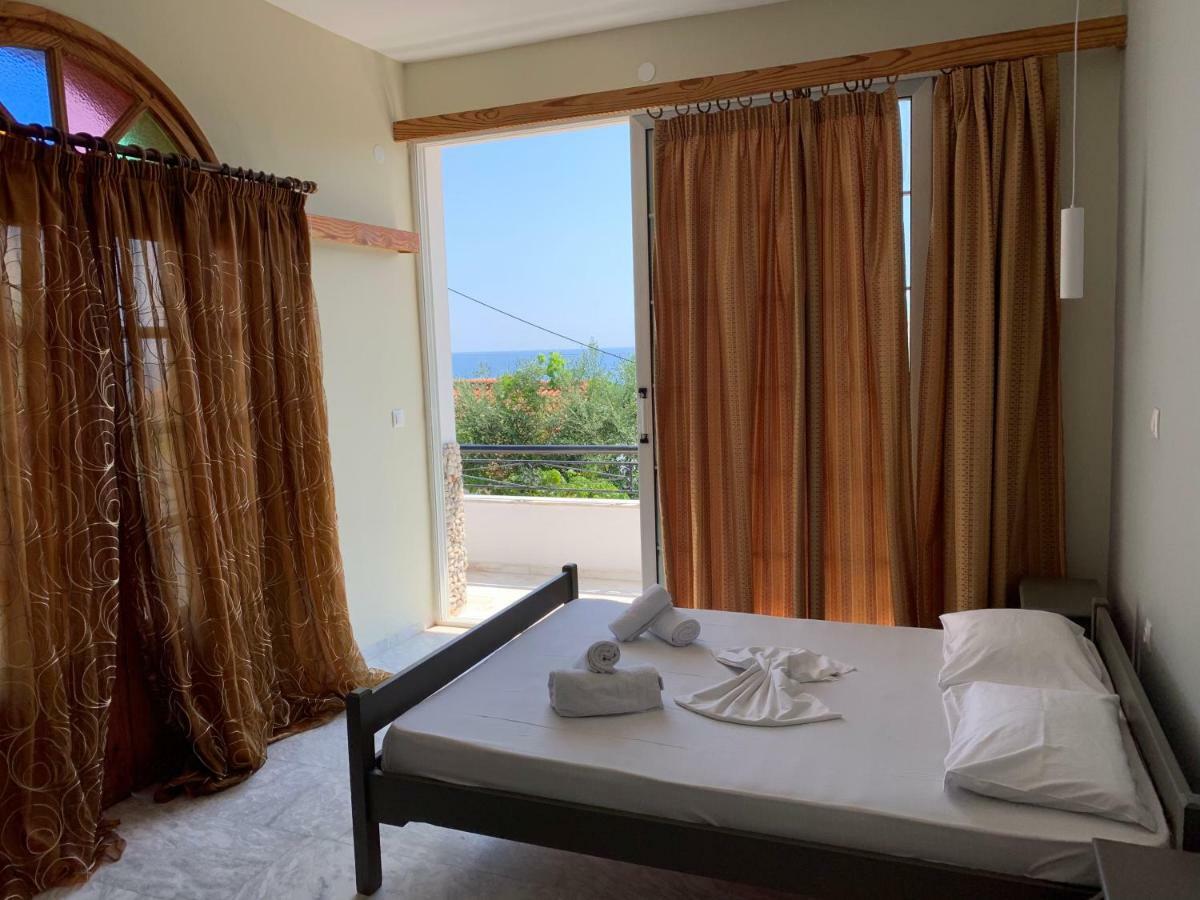Velendzas Holidays Alykanas  Exterior photo